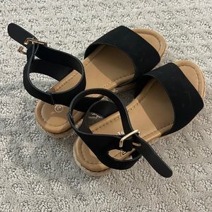 Black sandals